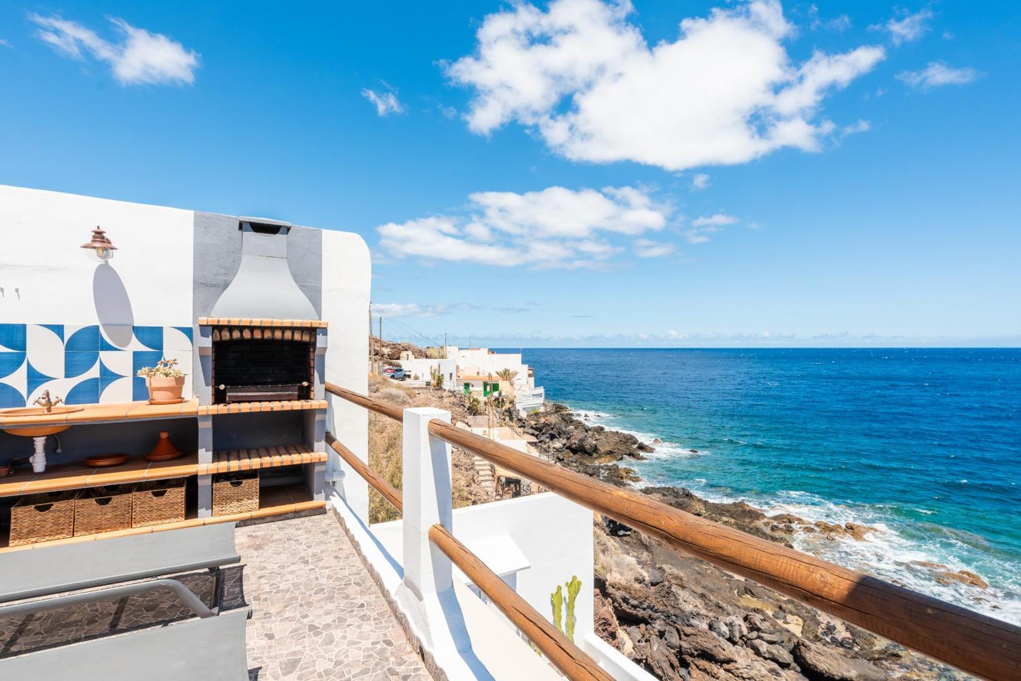 Luminous Loft Apartment Next To The Atlantic Ocean Radazul Buitenkant foto